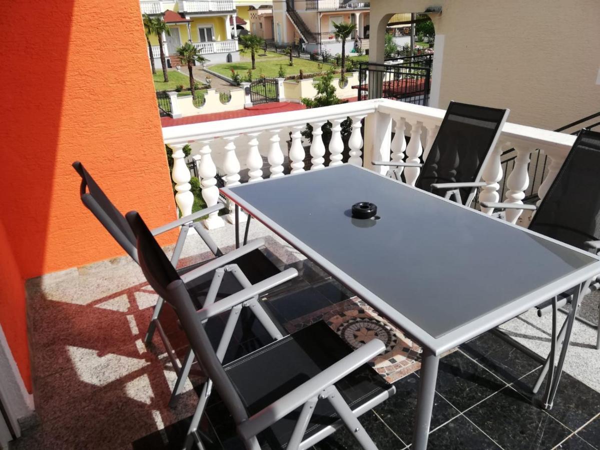 Radmani Apartments Porec Ngoại thất bức ảnh